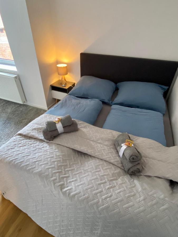 Traumhafte 115 Qm Ferienwohnung Am Steinhuder Meer, Ruhig, Komfortabel, Loggia, Parkplatz, Wifi Wunstorf Buitenkant foto