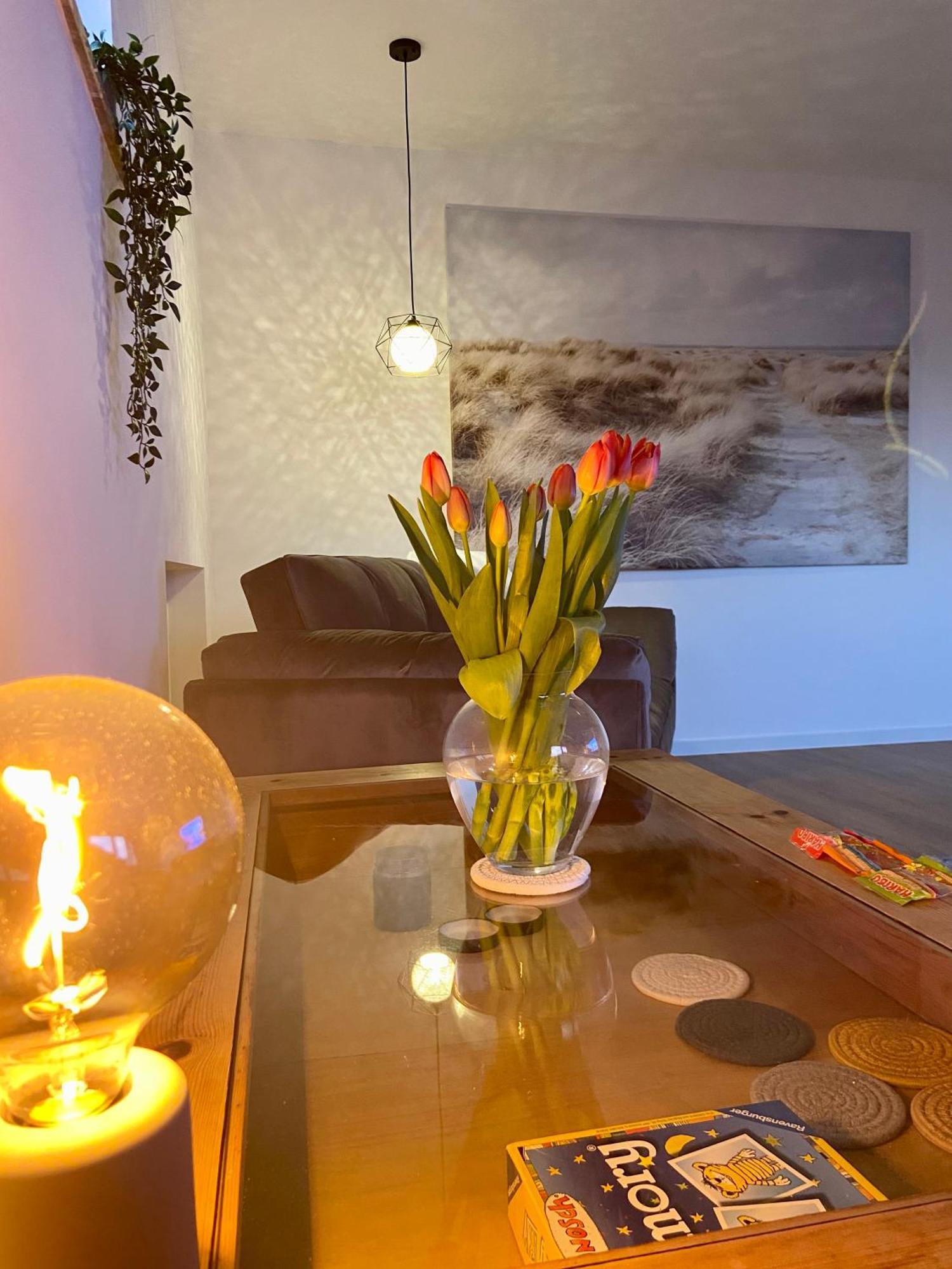 Traumhafte 115 Qm Ferienwohnung Am Steinhuder Meer, Ruhig, Komfortabel, Loggia, Parkplatz, Wifi Wunstorf Buitenkant foto